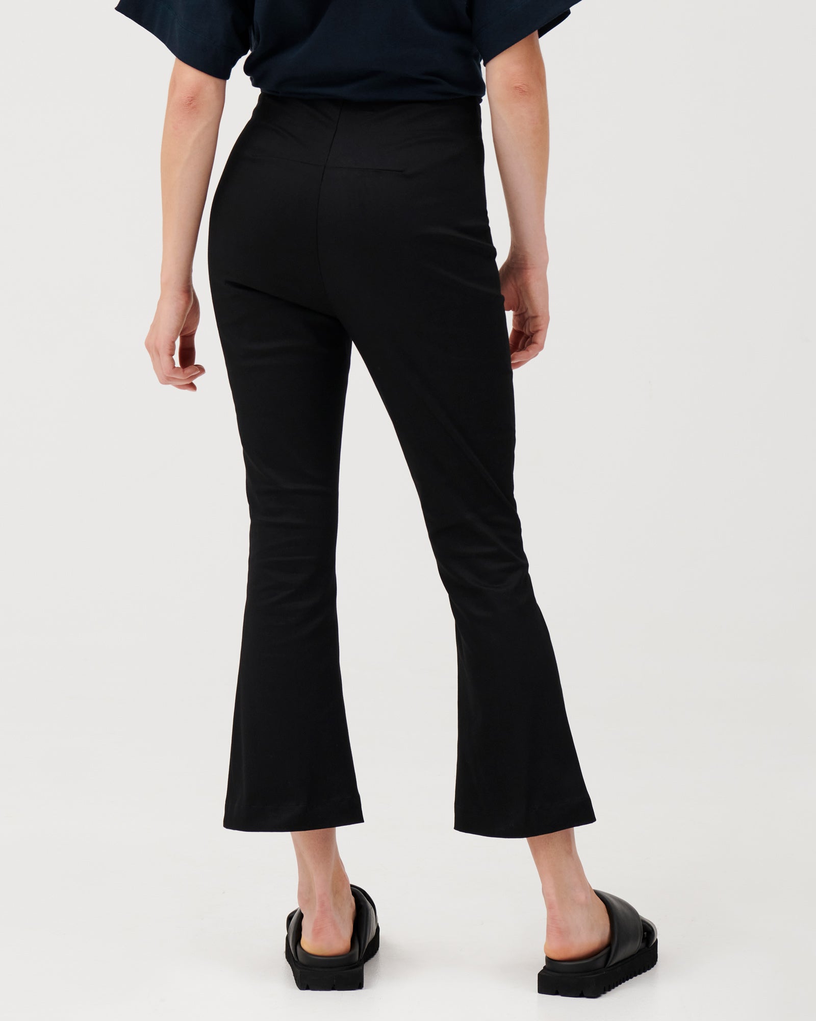 Kick flare black skirt sale